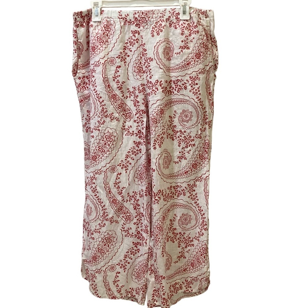 FLAX 100% linen cropped pant. White with red paisley print. Perfect condition. L